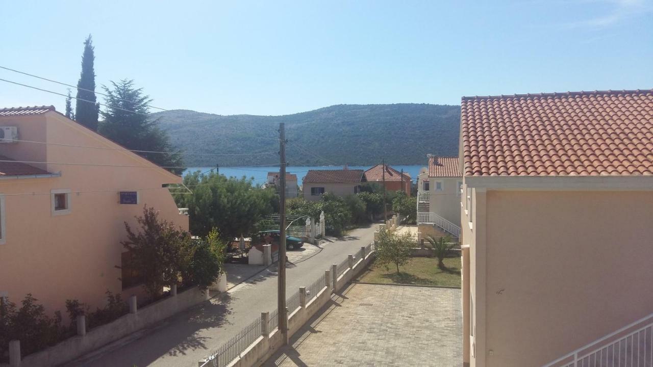 Kuca Za Odmor Lavanda Poljica  Exterior foto